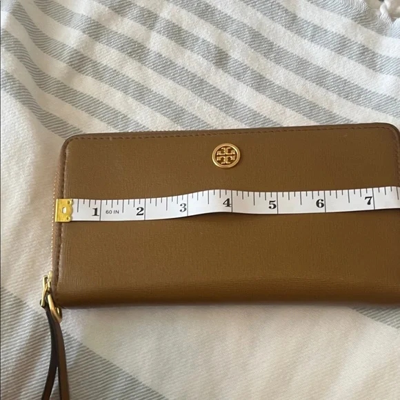Tory Burch Brown Wallet - Picture 12 of 12